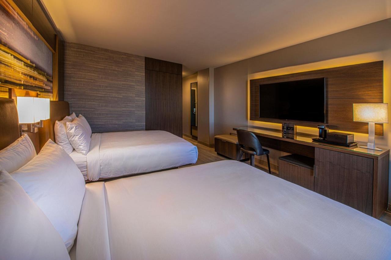 מלון Wichita Marriott מראה חיצוני תמונה