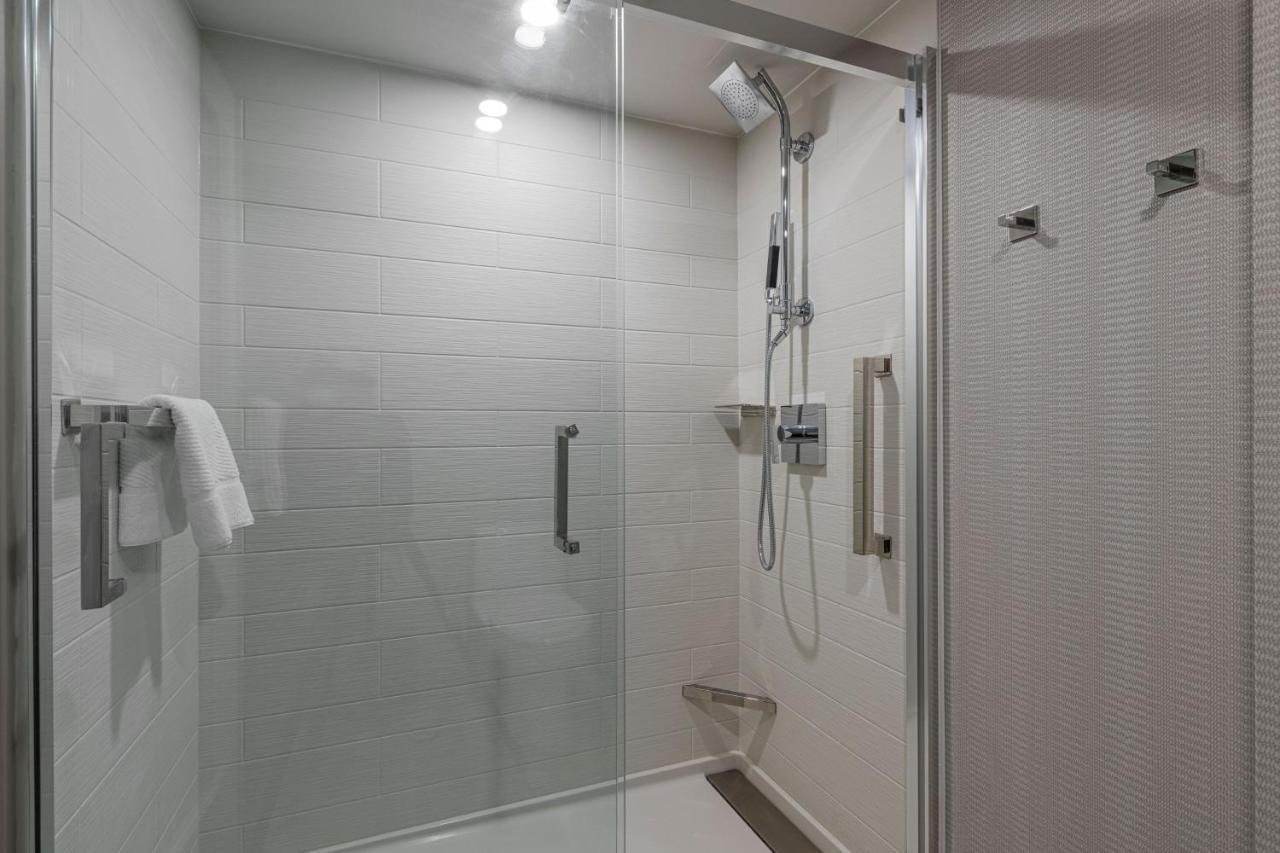 מלון Wichita Marriott מראה חיצוני תמונה