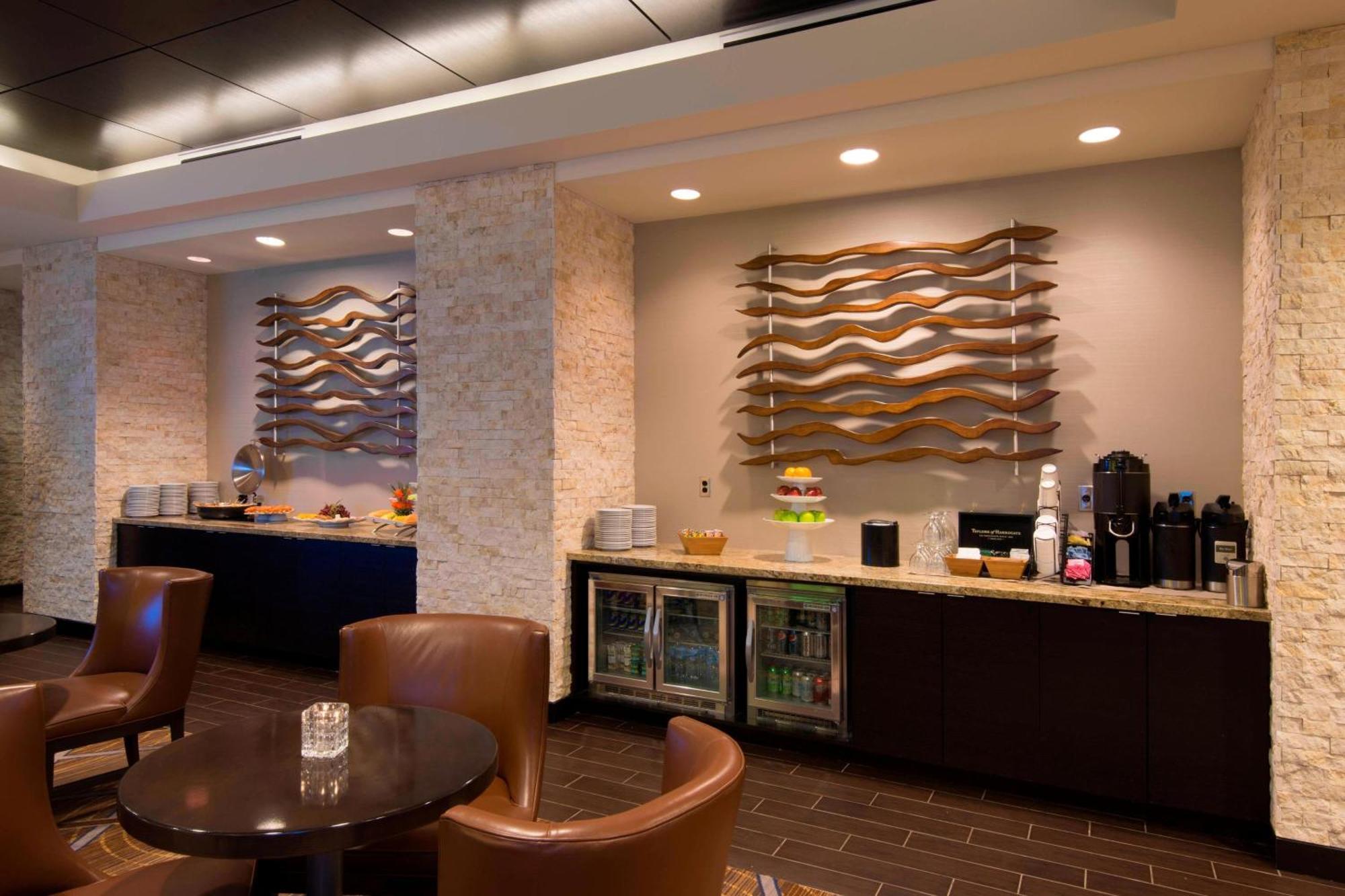 מלון Wichita Marriott מראה חיצוני תמונה