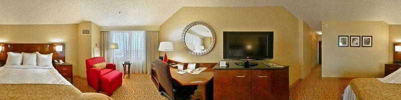 מלון Wichita Marriott מראה חיצוני תמונה